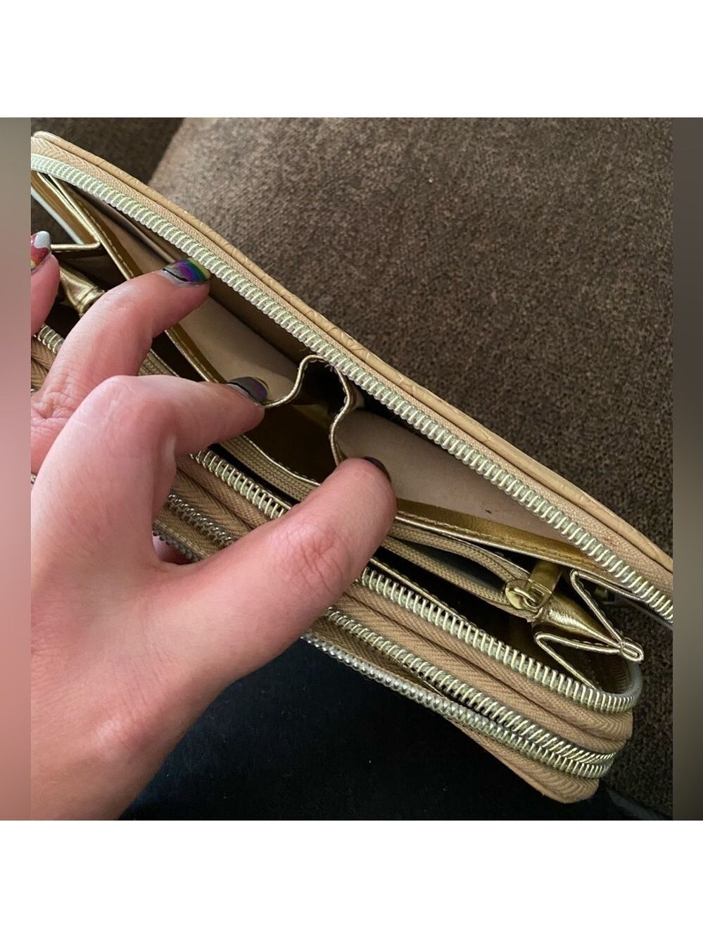 Steve Madden Python Beige Wallet - Picture 16 of 16